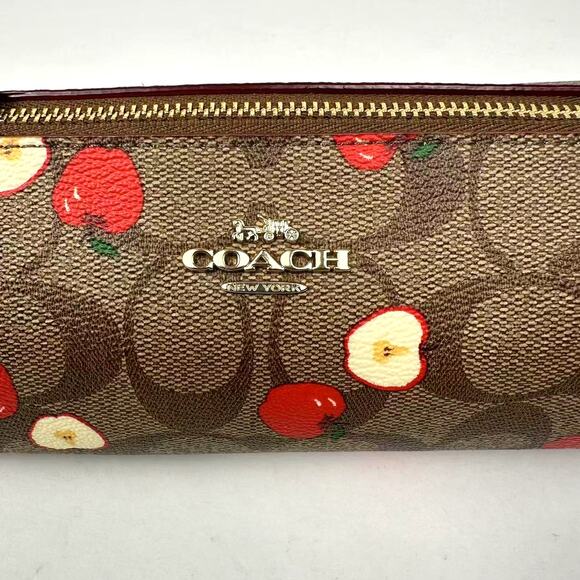 Coach Makeup Brush Holder In Signature Canvas With Apple Print Khaki 6980 NWT - Picture 5 of 9